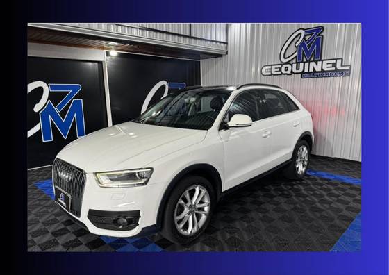 AUDI Q3 2.0 TFSI AMBIENTE QUATTRO 4P GASOLINA S TRONIC